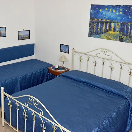 A Castel Capuano 3*