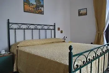 A Castel Capuano 3* Napels
