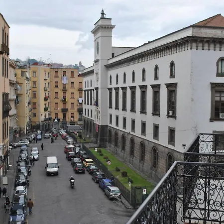 A Castel Capuano 3*