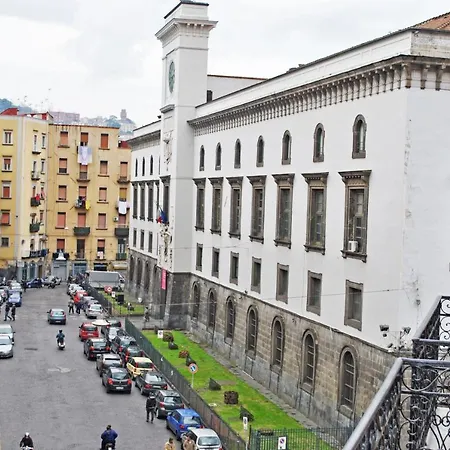 A Castel Capuano Bed & Breakfast Naples