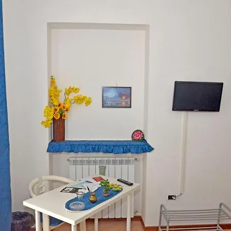 A Castel Capuano 3* Naples