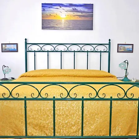 A Castel Capuano 3* Naples