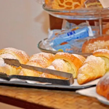 A Castel Capuano Bed & Breakfast Naples