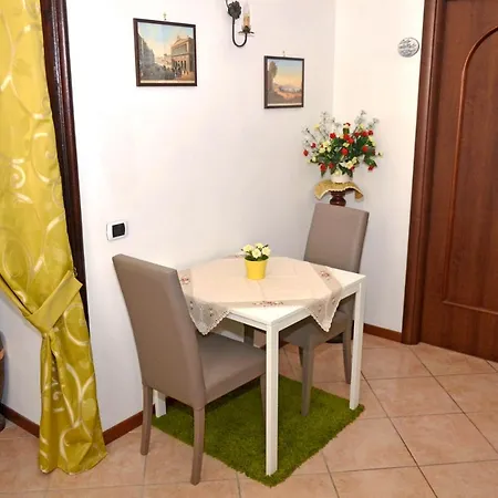 A Castel Capuano 3* Naples