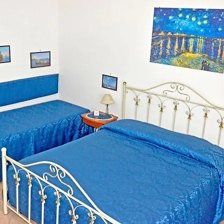 Bed & Breakfast A Castel Capuano