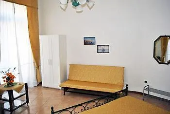 A Castel Capuano 나폴리